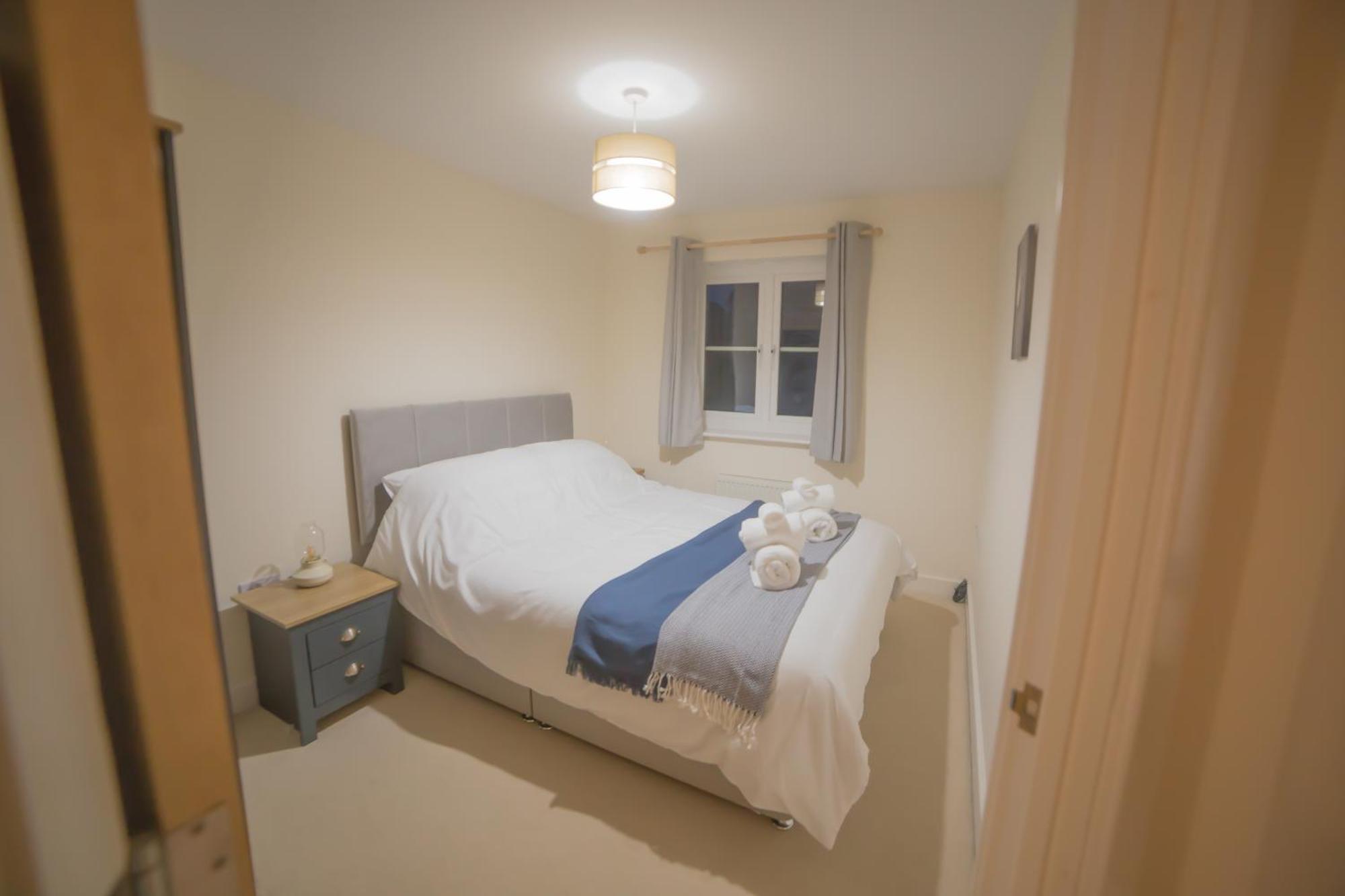 Вілла Sleeps9 Parking&Garage 17 Mins To Gatwick, 30 To London Merstham Екстер'єр фото