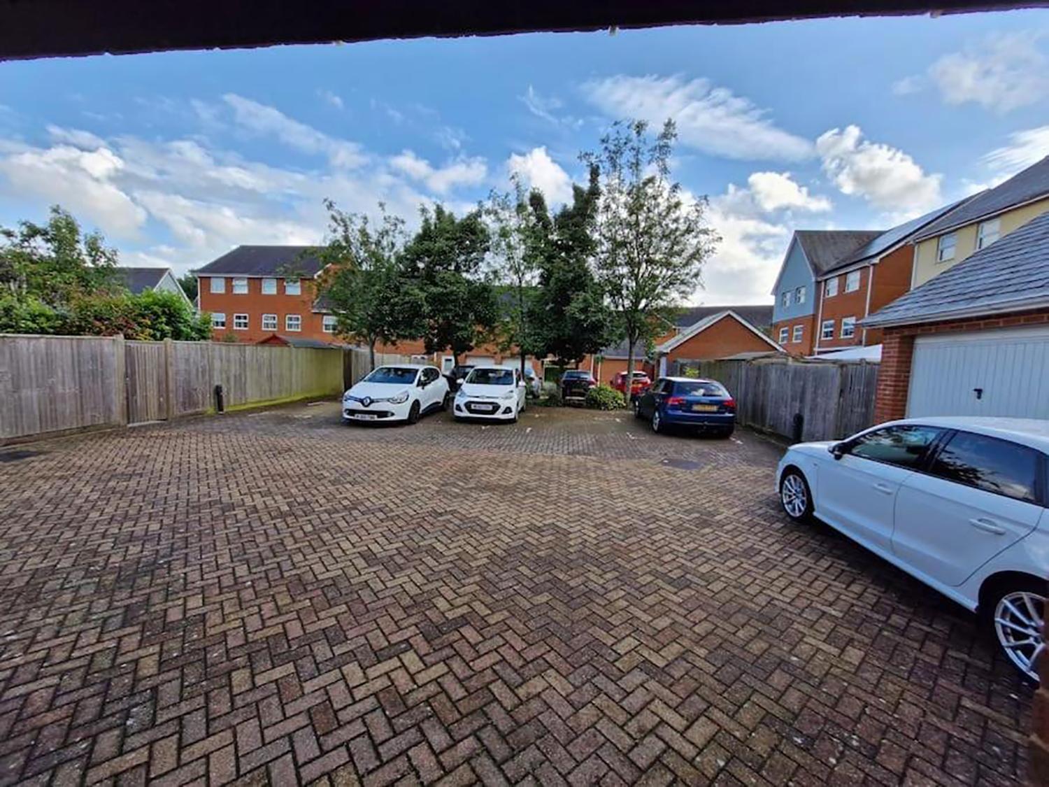 Вілла Sleeps9 Parking&Garage 17 Mins To Gatwick, 30 To London Merstham Екстер'єр фото
